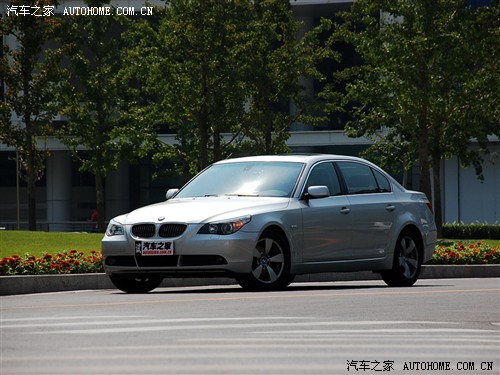 bmw523,BMW 523，精工细琢的豪华轿车典范